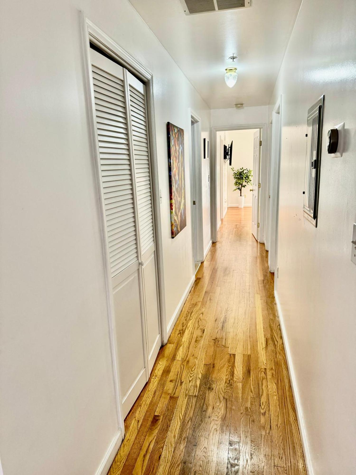 Stylish Evergreen Apartment By Newark Airport Eksteriør billede