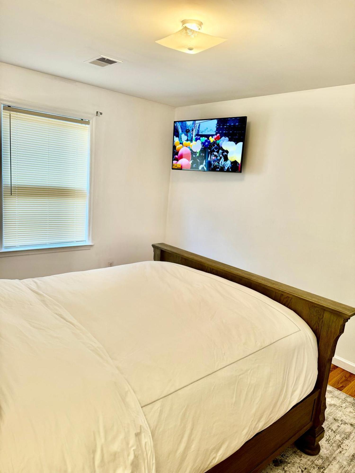Stylish Evergreen Apartment By Newark Airport Eksteriør billede