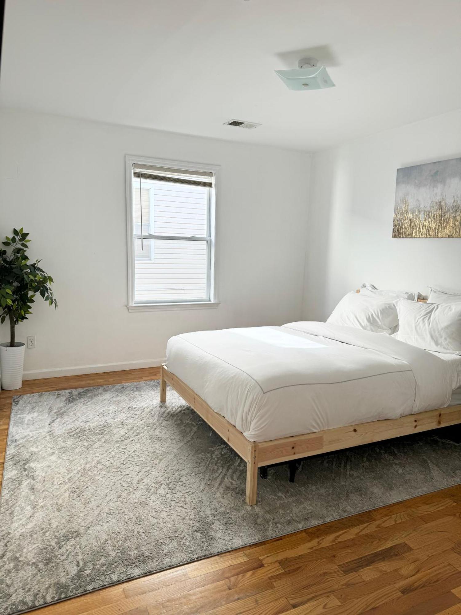 Stylish Evergreen Apartment By Newark Airport Eksteriør billede